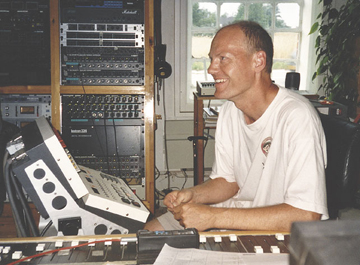 Finn Olafsson i studiet
